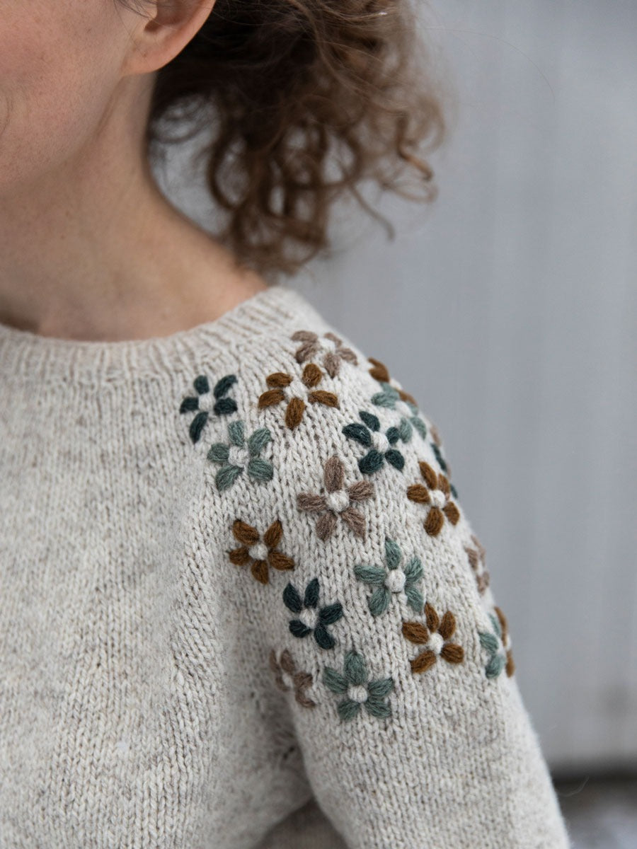 52 Weeks of Scrap Yarn - Projects for Crafters by Laine Publishing