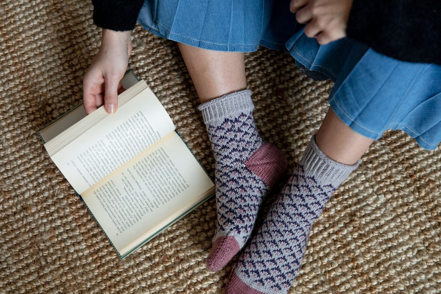 52 Weeks of Socks - Vol. 2 by Laine Publishing