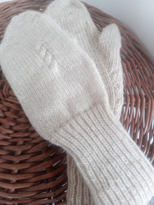 Monas Wolle - Leineschaf Garn