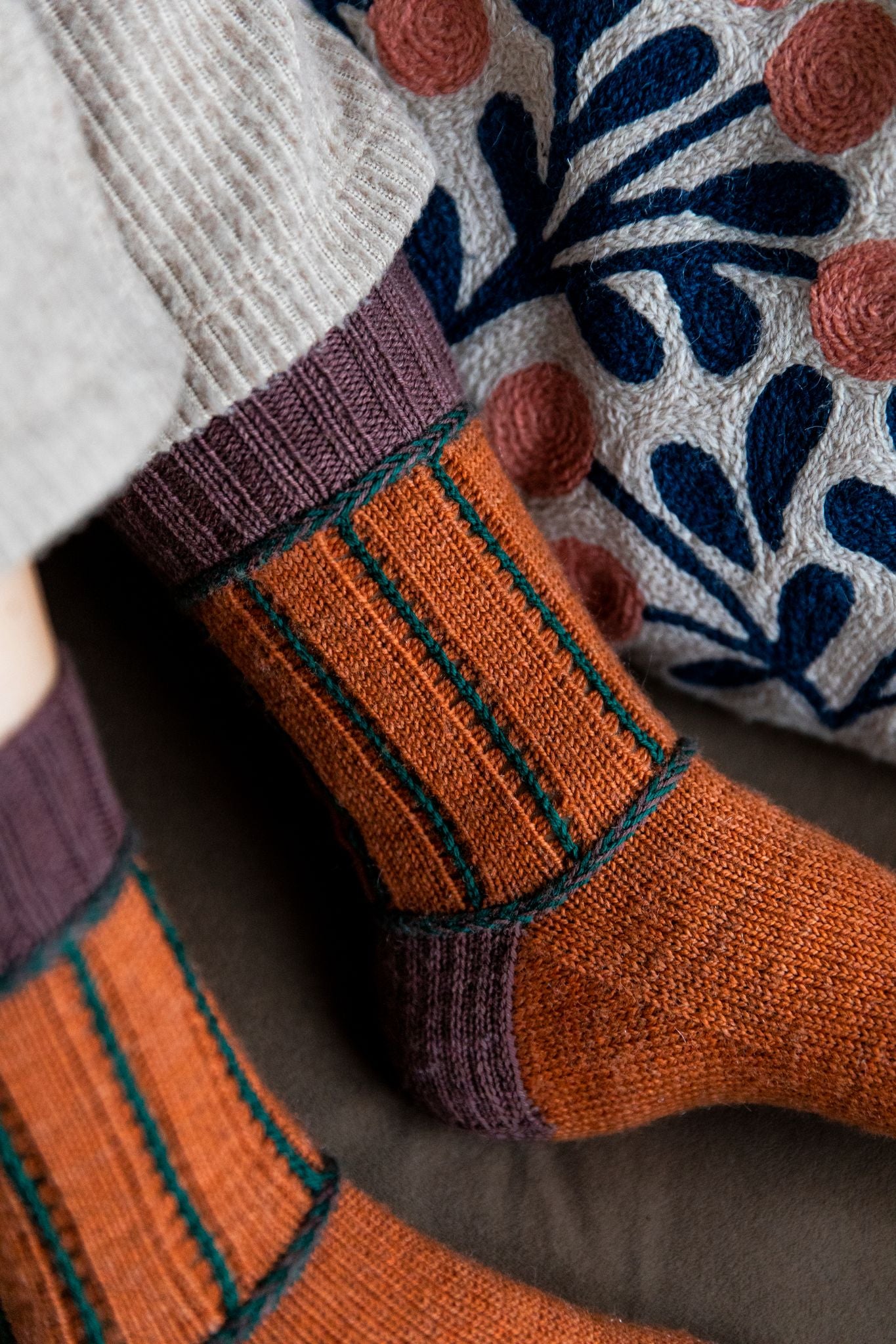 52 Weeks of Socks - Vol. 2 by Laine Publishing