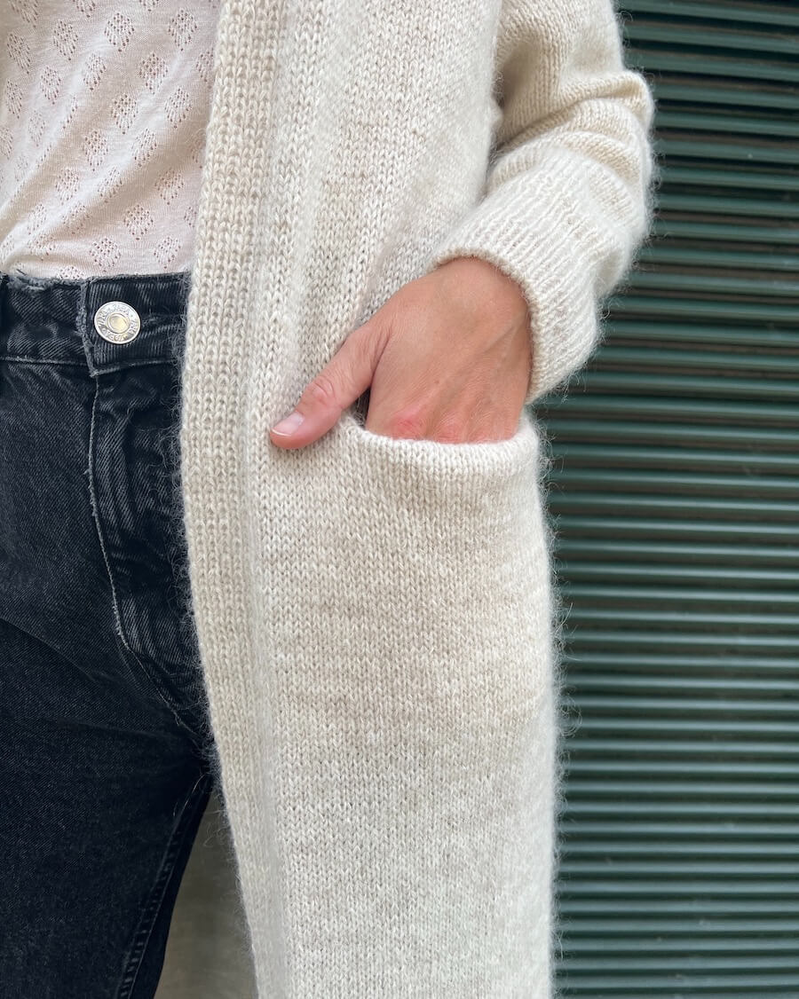 Kein Schnickschnack Strickjacke von Petiteknit (DIN A5 Heft)