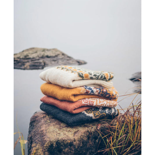 Isländisch stricken von Pirjo Iivonen, Tiina Kaarela et al.