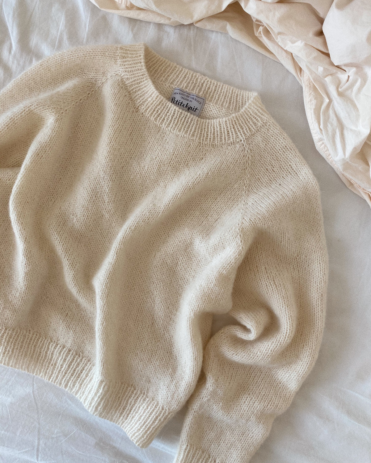 Kein Schnickschnack Pullover von PetiteKnit (DIN A5 Heft)