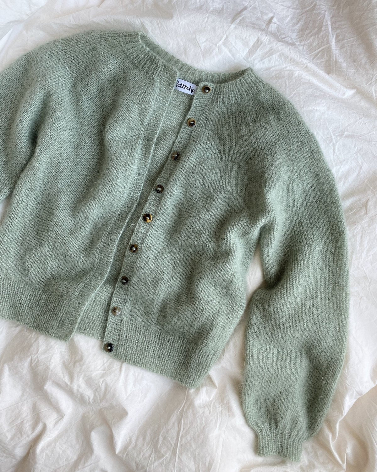 Novice Cardigan Mohair Edition von PetiteKnit (DIN A5 Heft)