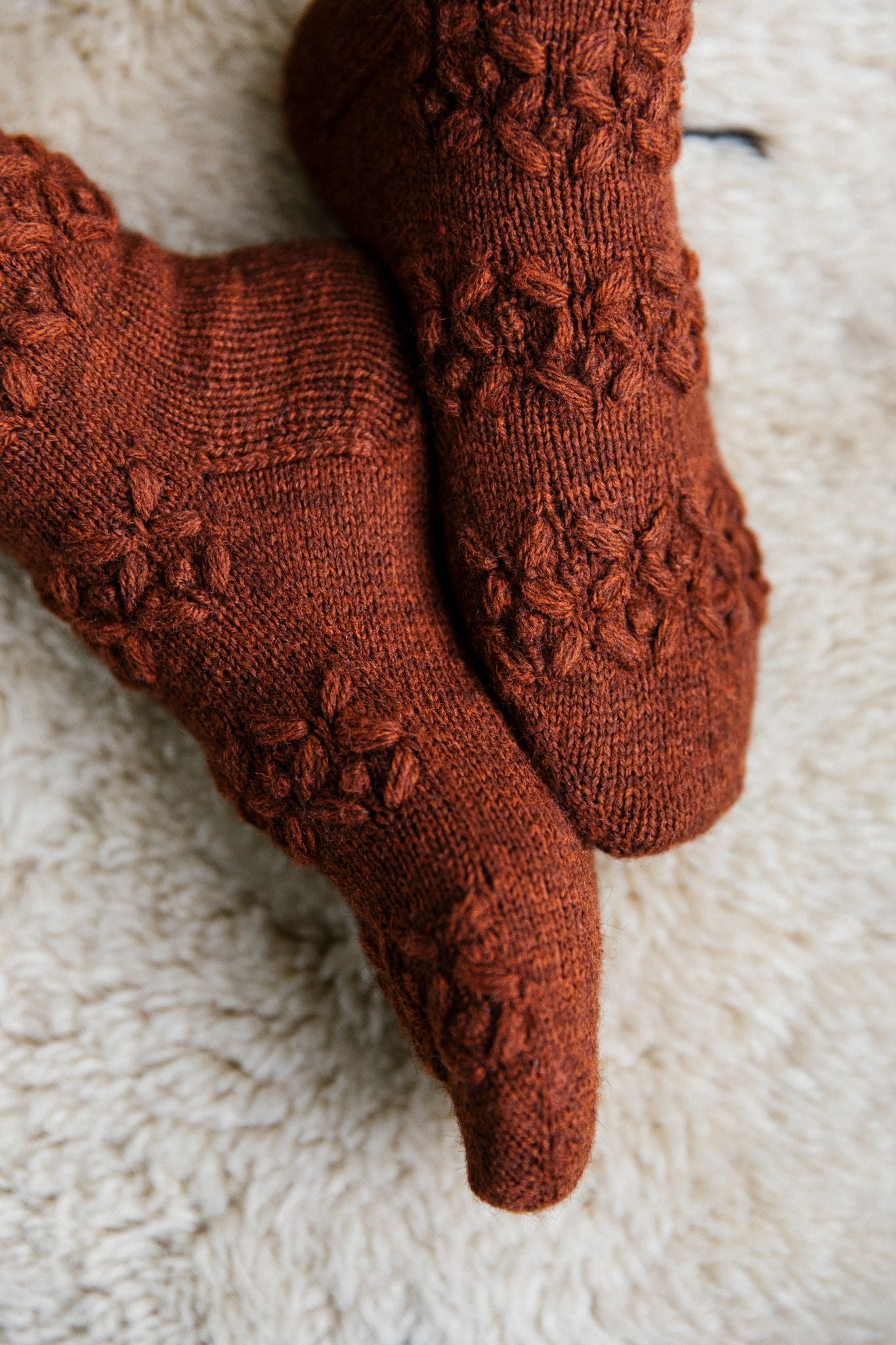 52 Weeks of Socks - Vol. 2 by Laine Publishing