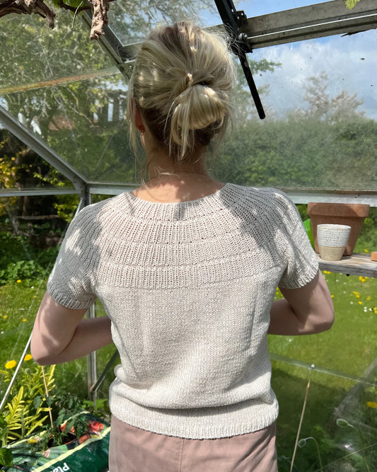 Ankers Sommerbluse von PetiteKnit (DIN A5 Heft)