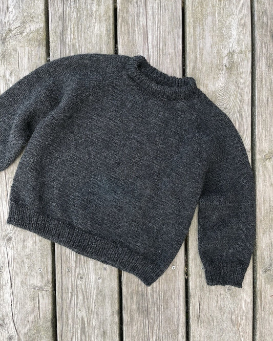 Hanstholm Sweater Junior von PetiteKnit (DIN A5 Heft)