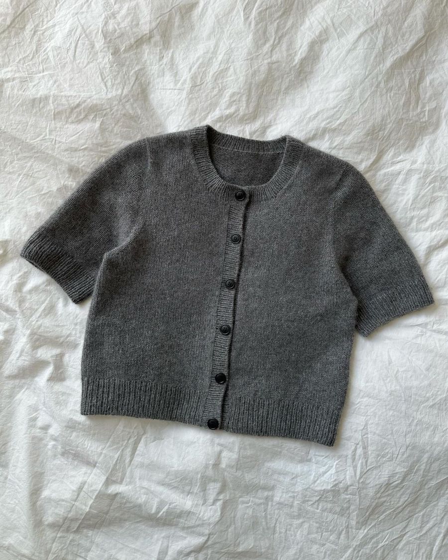 Maggie Cardigan von PetiteKnit (DIN A5 Heft)