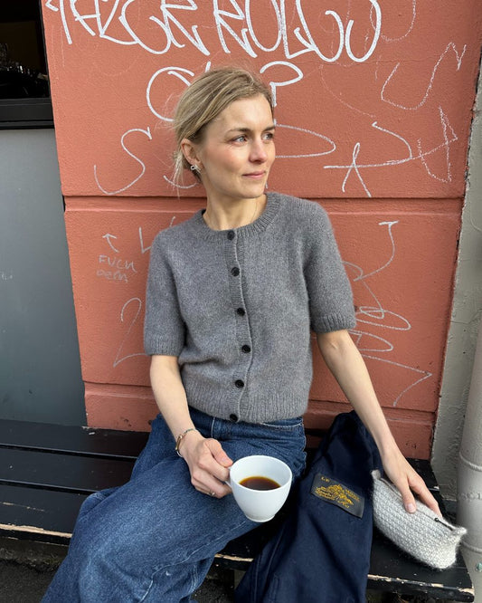 Maggie Cardigan von PetiteKnit (DIN A5 Heft)
