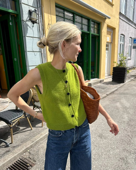 Maggie Vest von PetiteKnit (DIN A5 Heft)